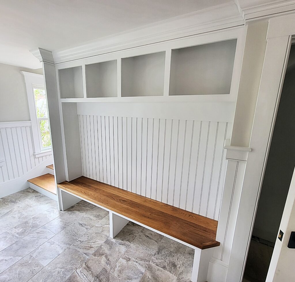 entryway bench Suman custom carpentry