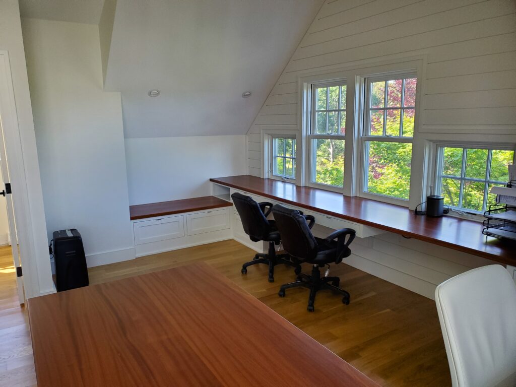 build in bench custom carpentry